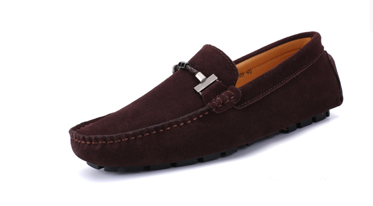 Breathable slip-on shoes without laces